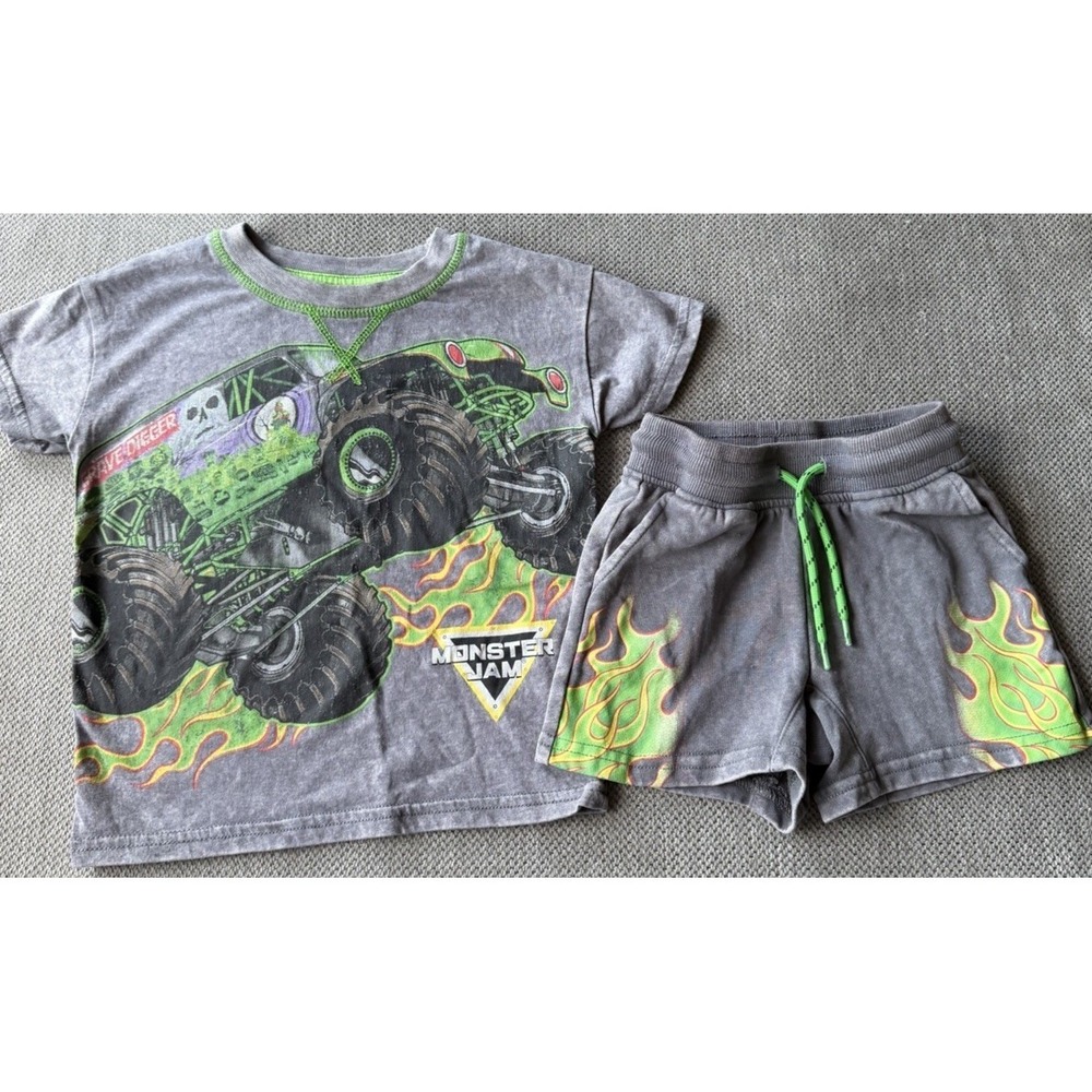 Monster Jam Grave Digger 2T 2 Piece Outfit Set Shirt Shorts Toddler Boys
